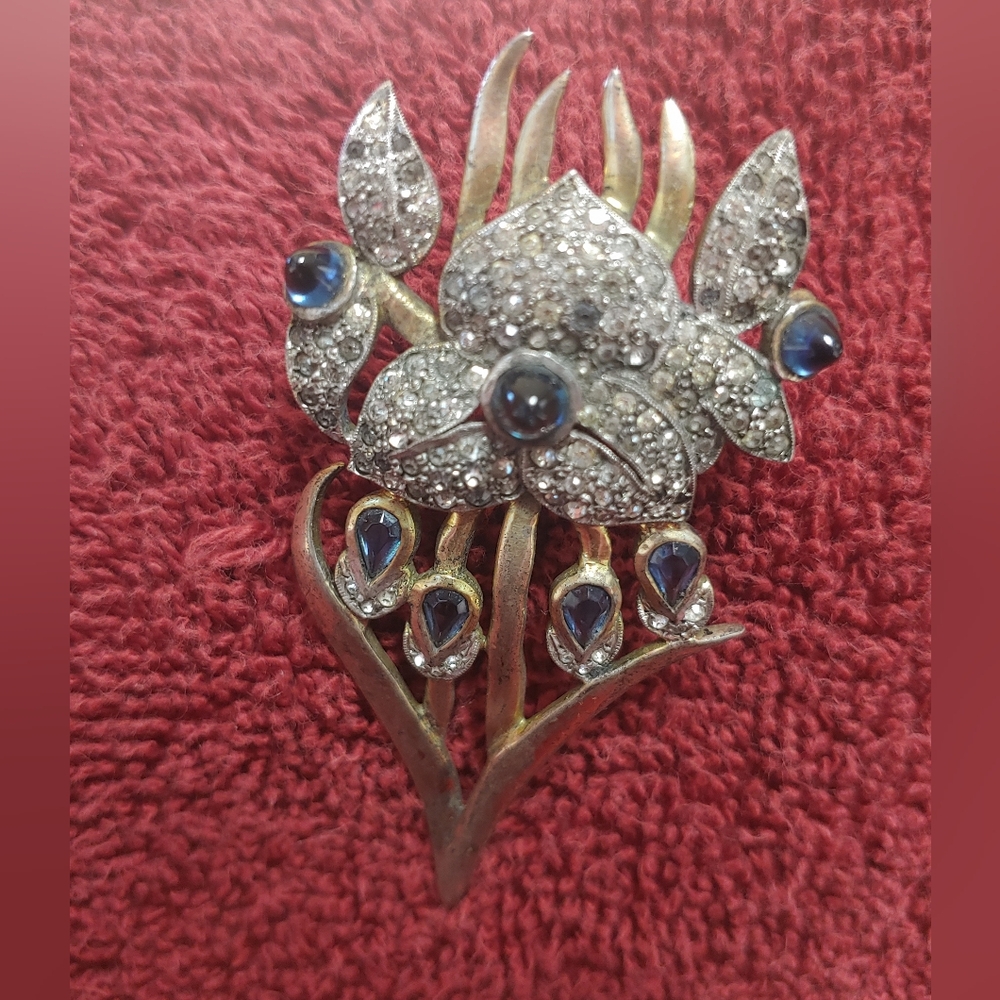 Vintage-Inspired Silver and Blue Floral Brooch - Unbranded